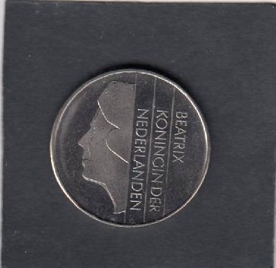 Beschrijving: 2 1/2 Gulden Beatrix